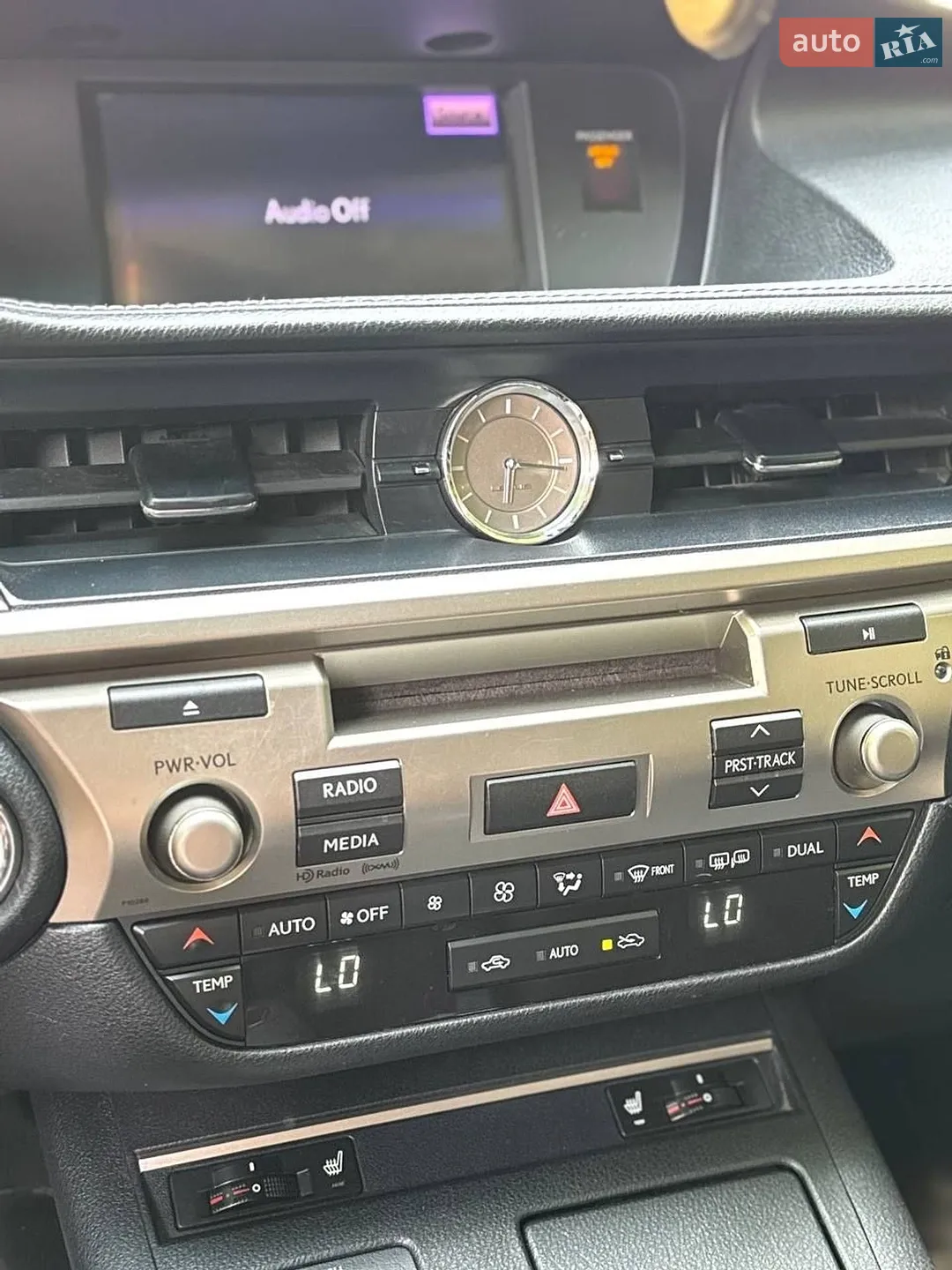 2012 Lexus ES - мініатюра 15