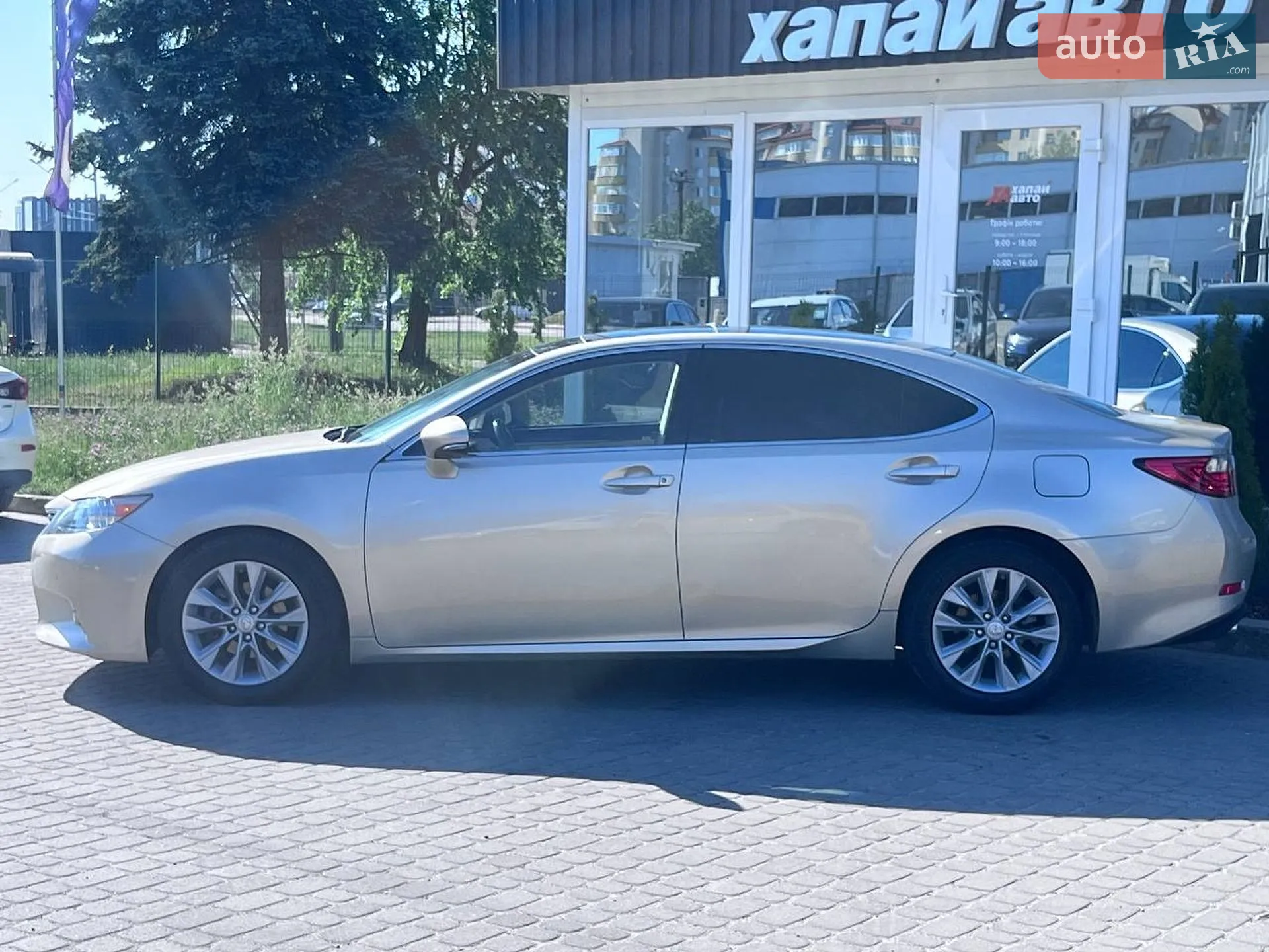 2012 Lexus ES - мініатюра 9