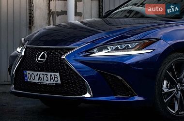 Седан Lexus ES 2022 в Одессе