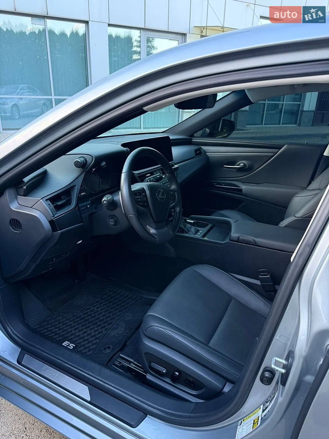 2022 Lexus ES - мініатюра 8