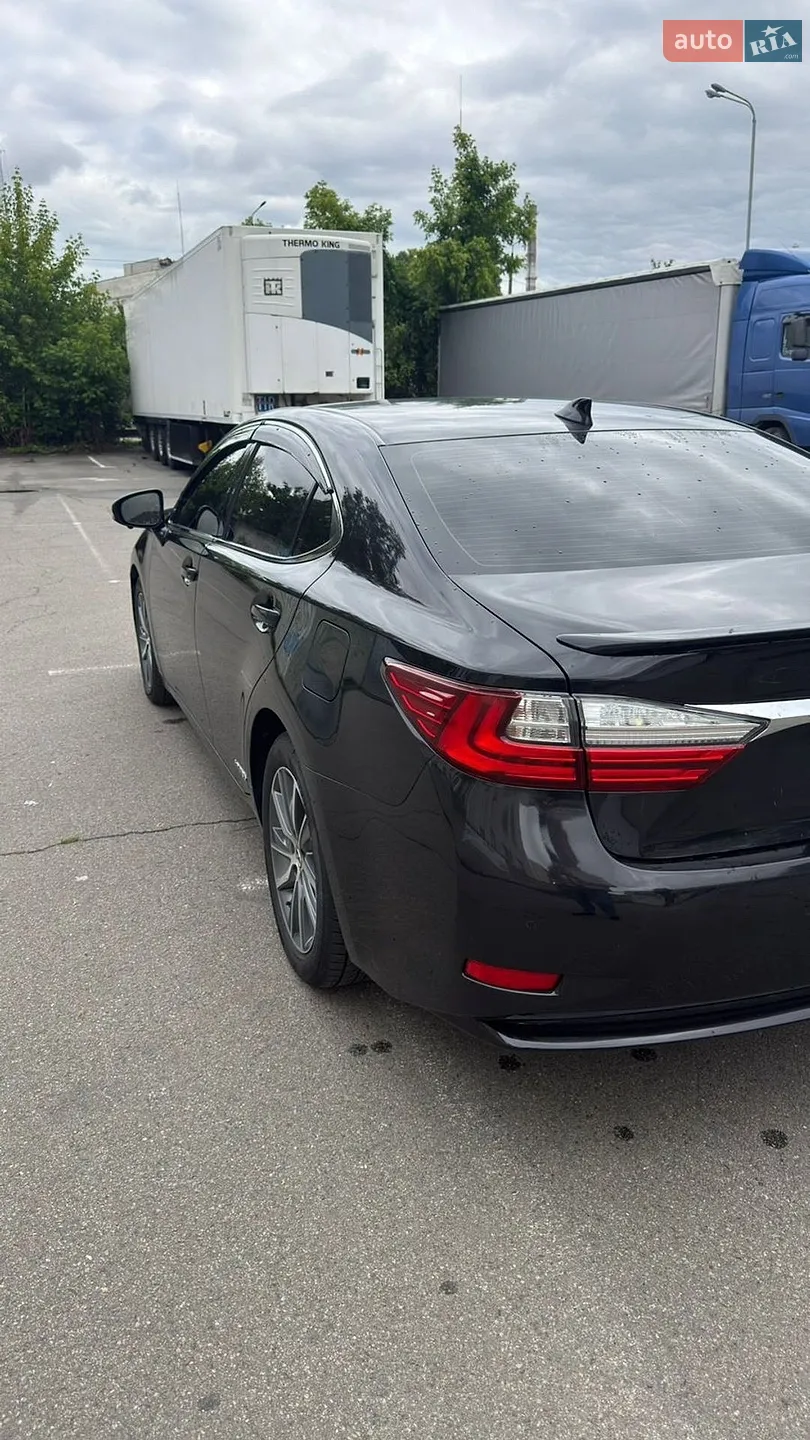 2016 Lexus ES - мініатюра 3