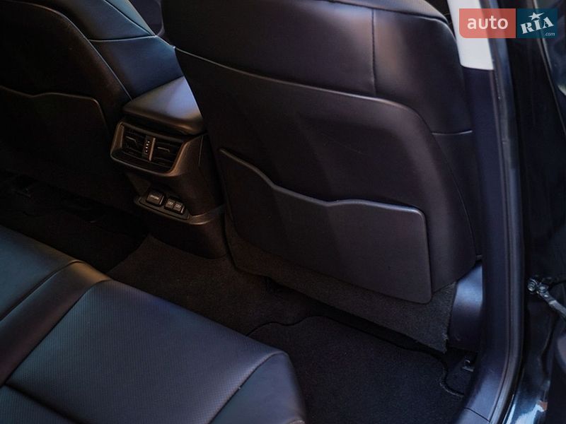 Седан Lexus ES 2024 в Одессе