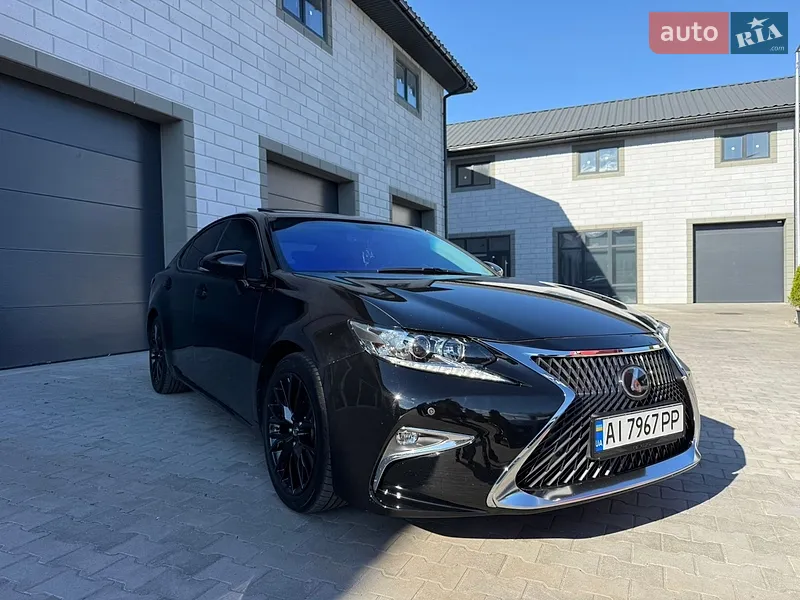 Lexus ES 2016