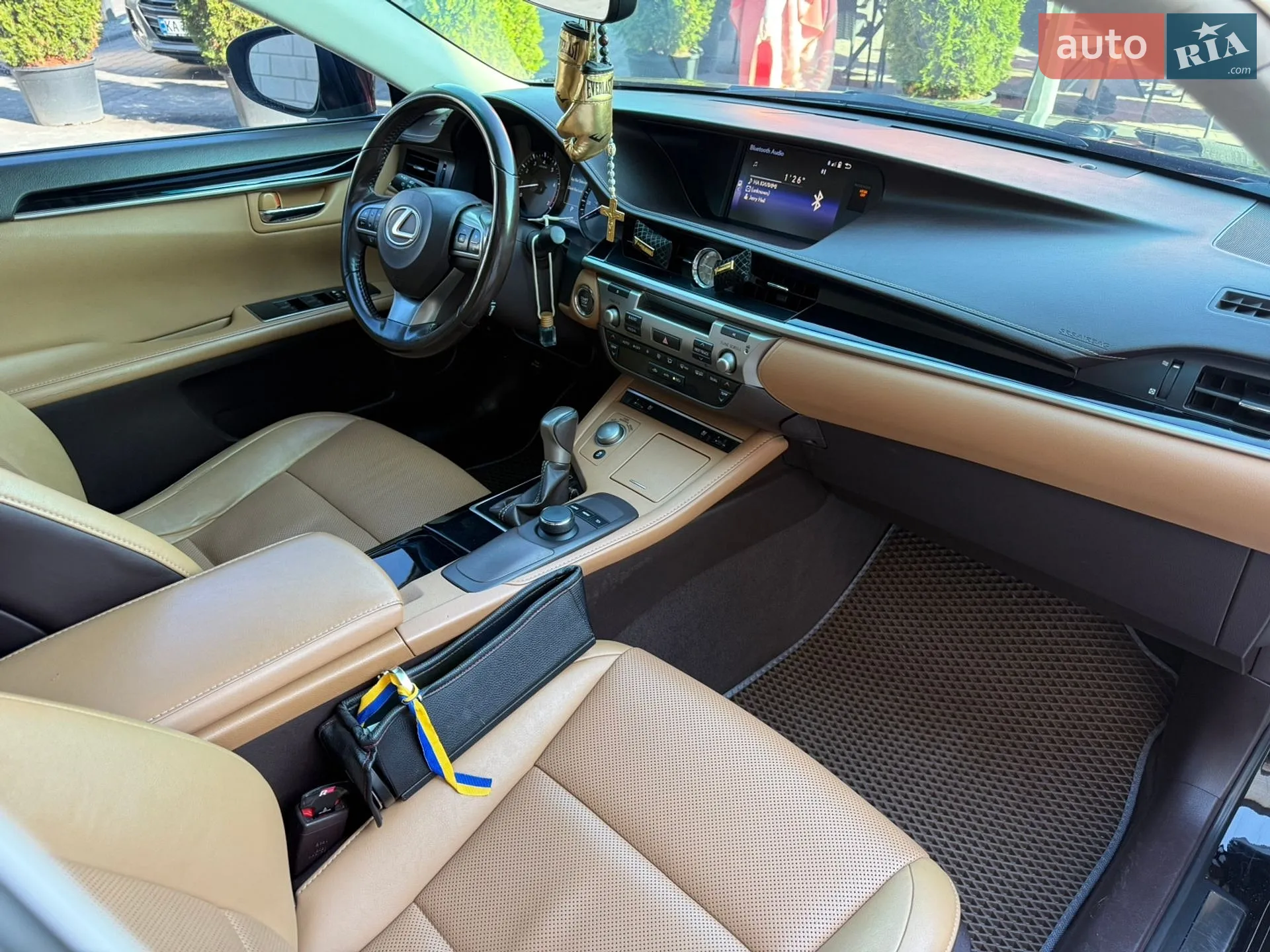 2016 Lexus ES - мініатюра 16