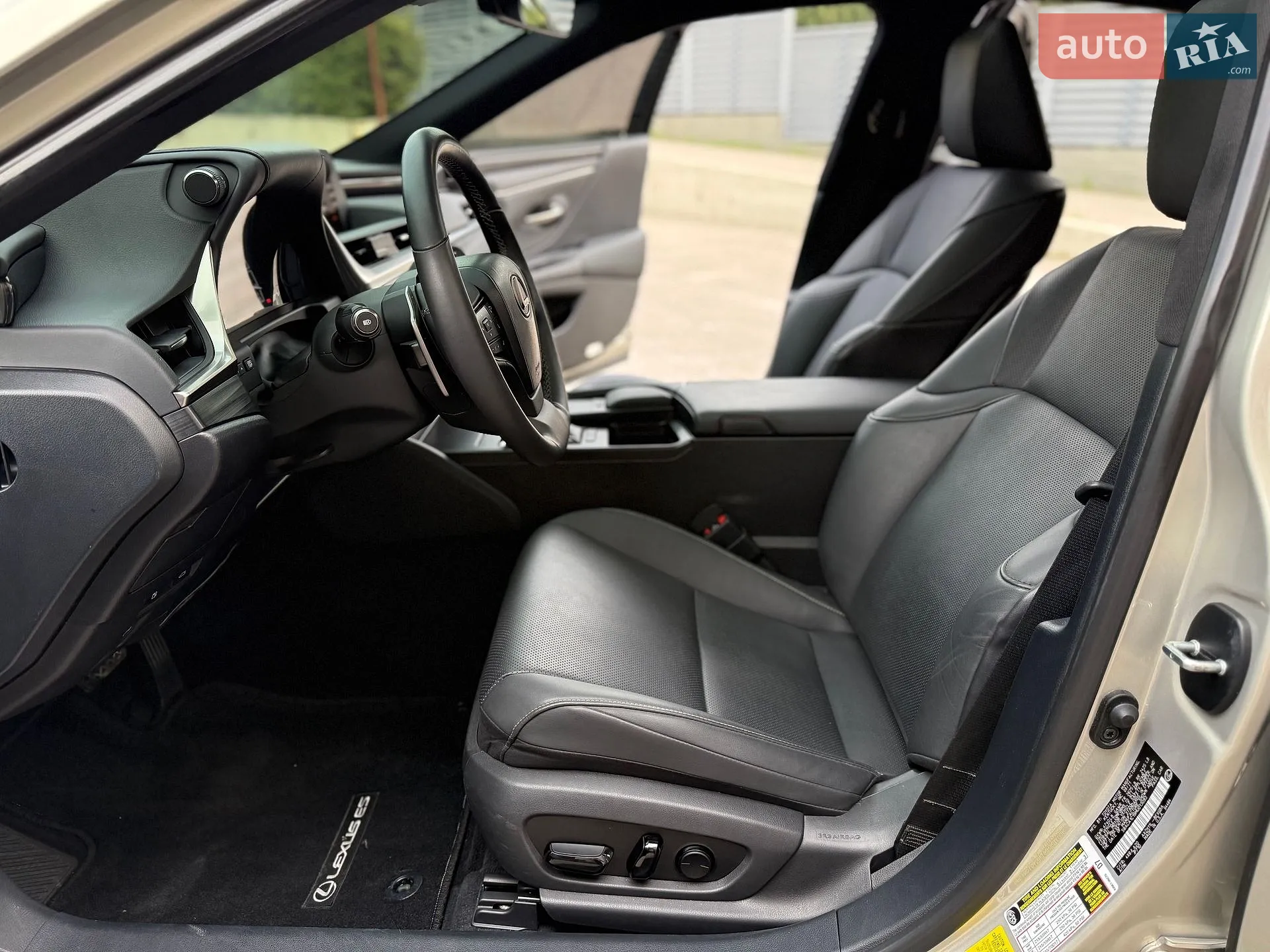2021 Lexus ES - мініатюра 23