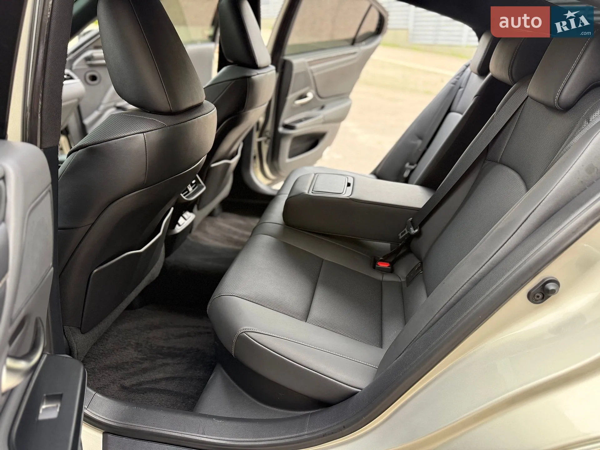 2021 Lexus ES - мініатюра 32