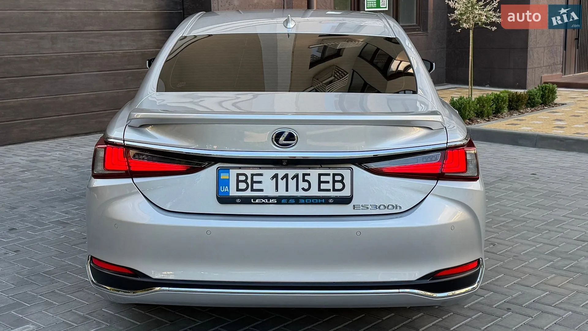 2019 Lexus ES - мініатюра 5