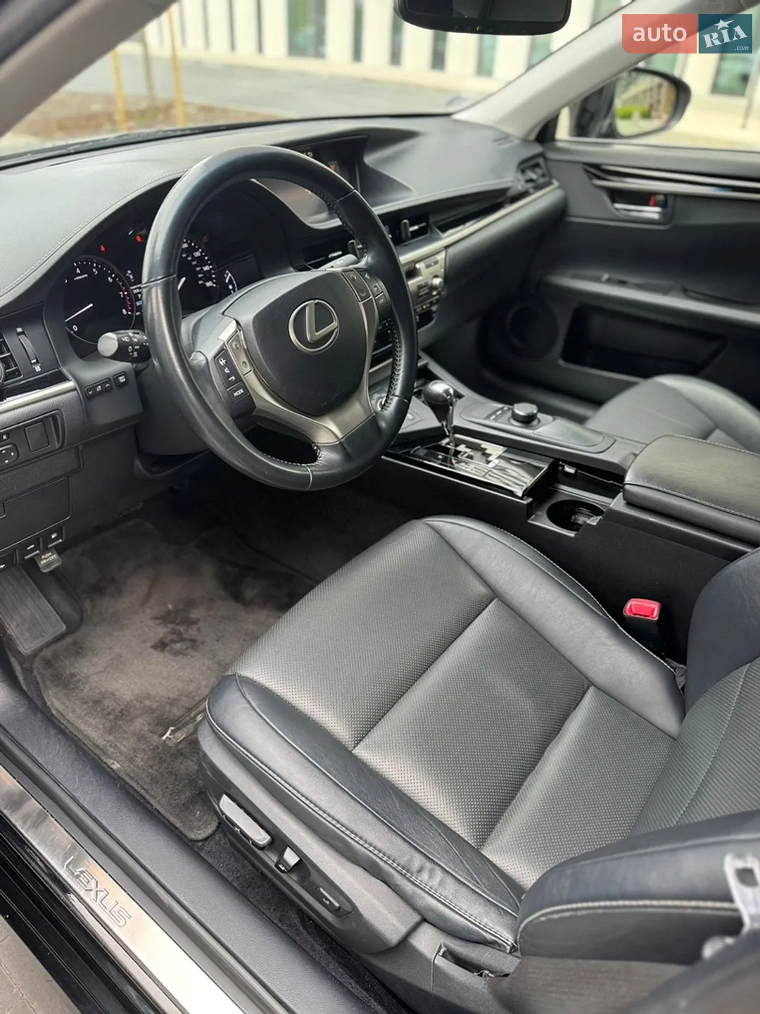 2015 Lexus ES - мініатюра 7