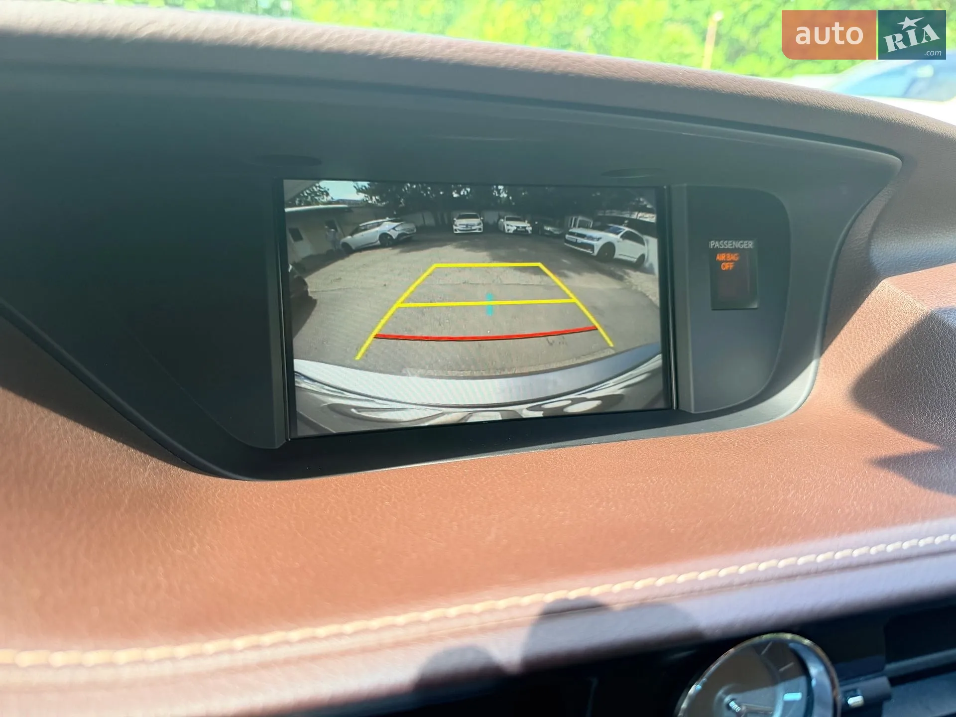 2017 Lexus ES - мініатюра 11