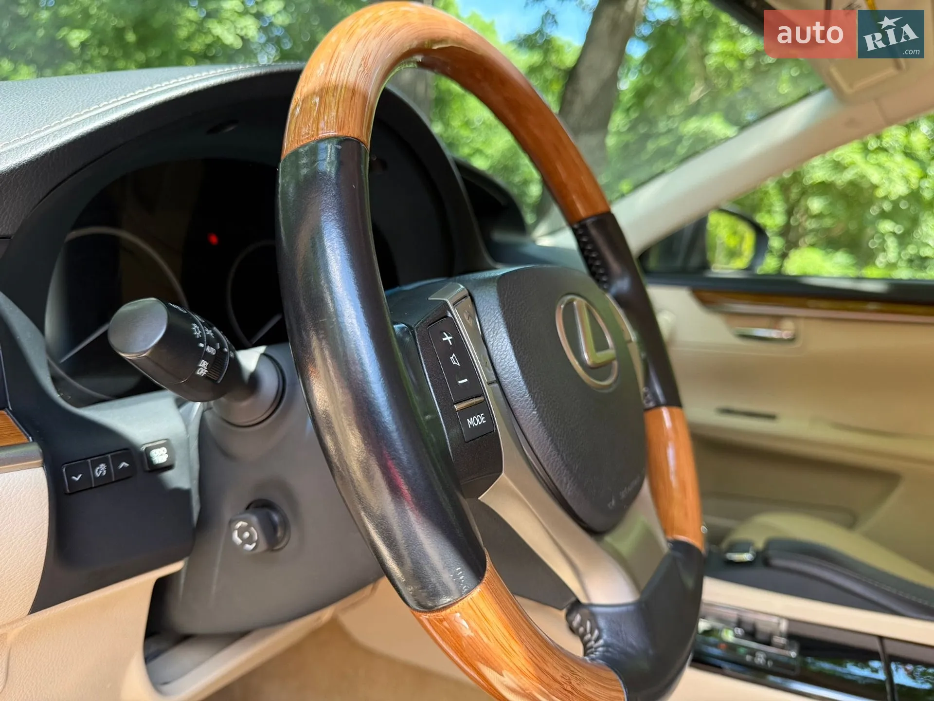 2014 Lexus ES - мініатюра 38