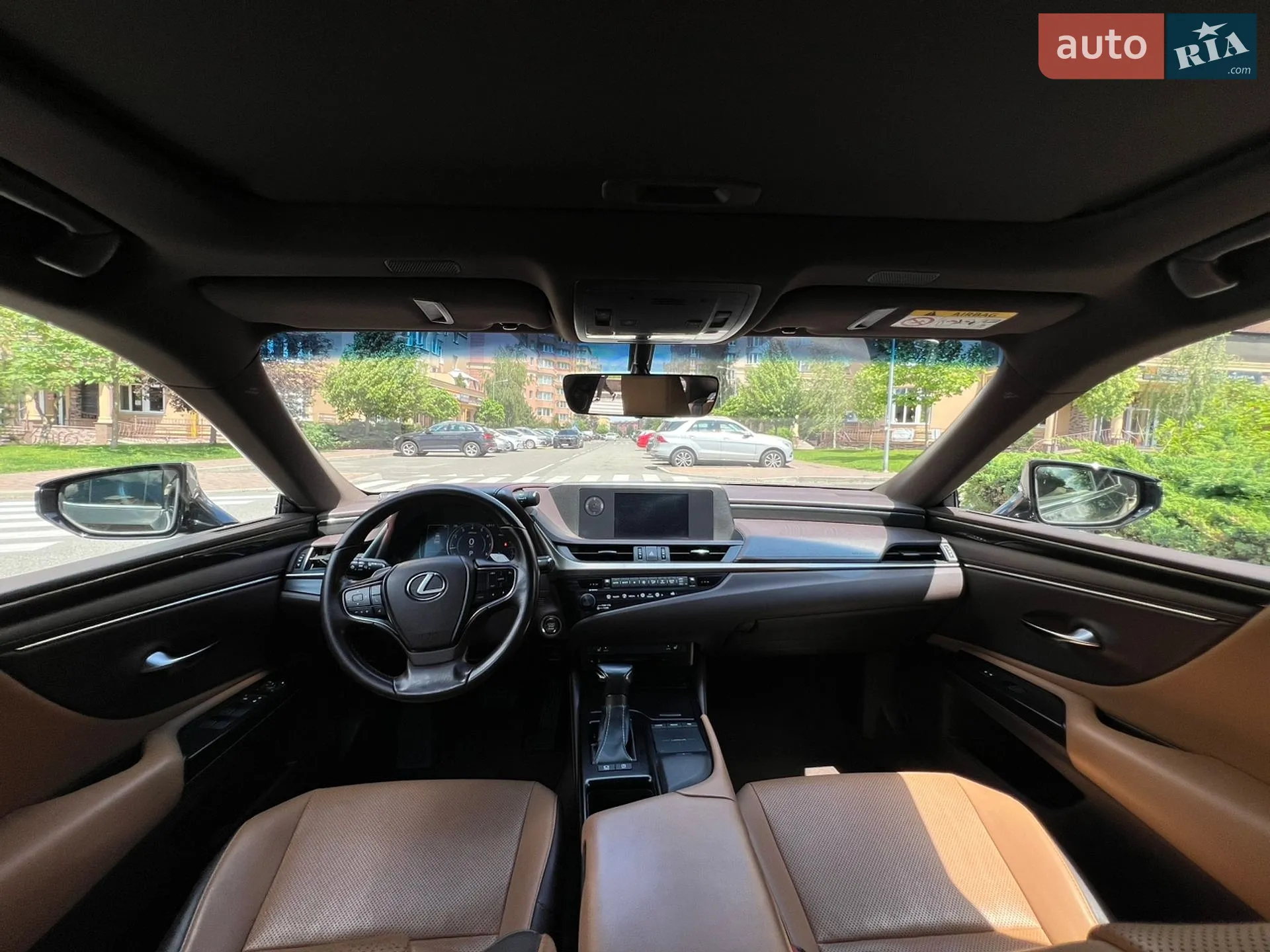 2019 Lexus ES - мініатюра 16