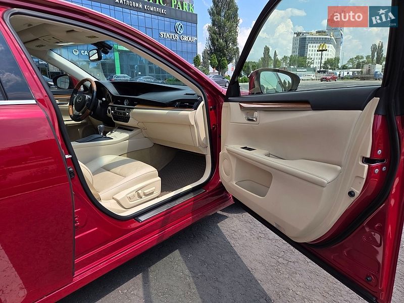 Седан Lexus ES 2014 в Києві фото 46 Седан Lexus ES 2014 в Києві