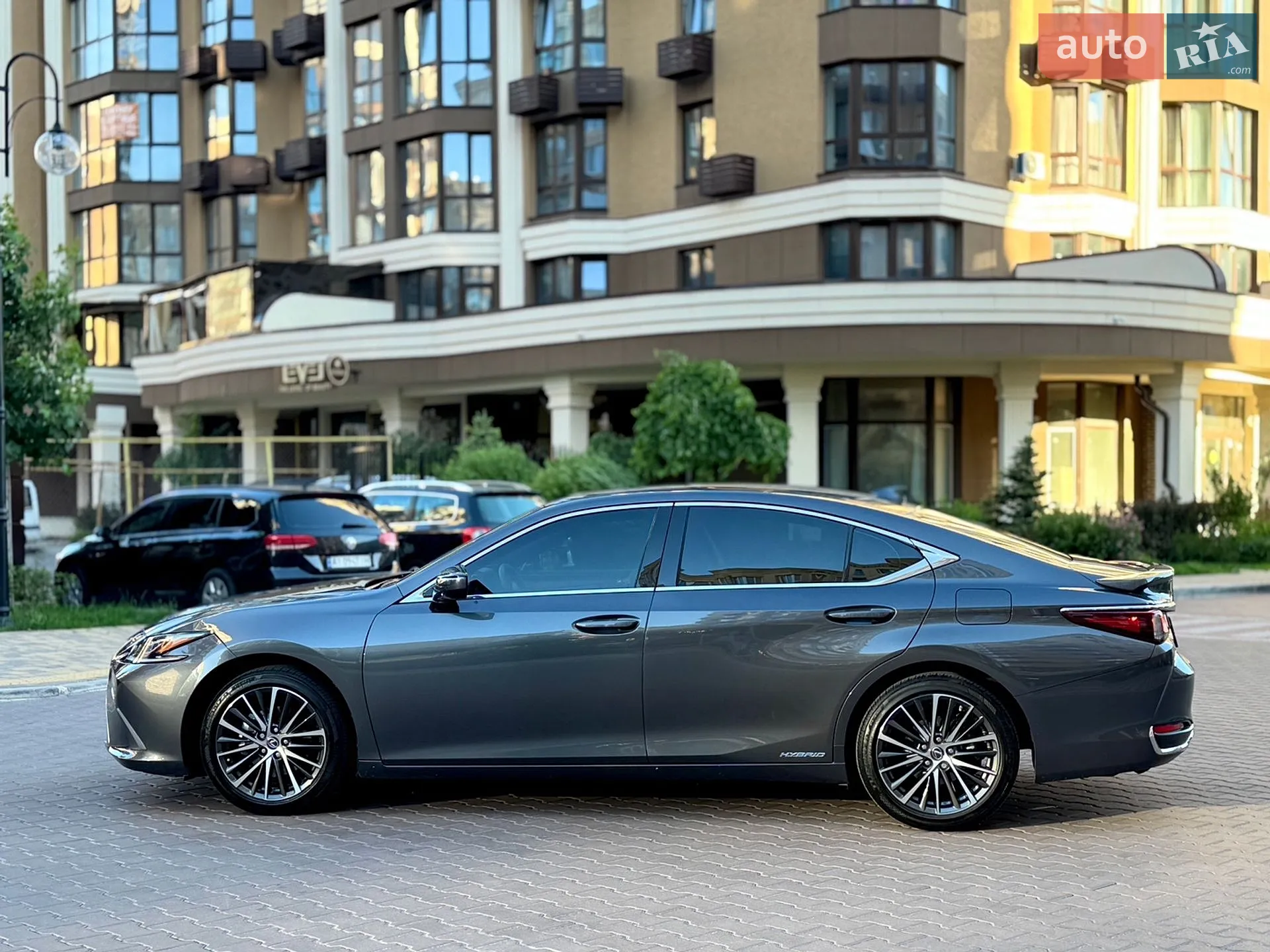 2022 Lexus ES - мініатюра 9