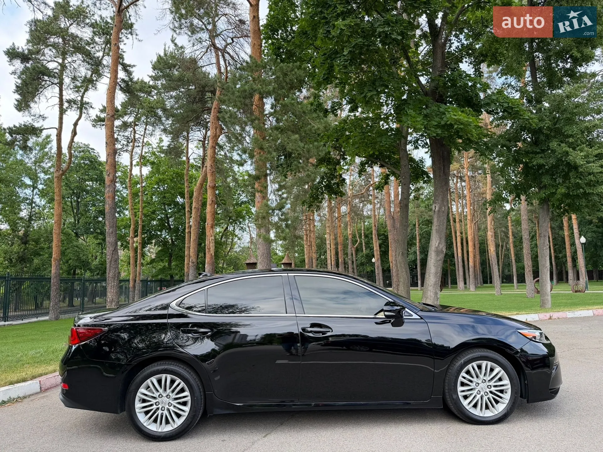 2016 Lexus ES - мініатюра 8