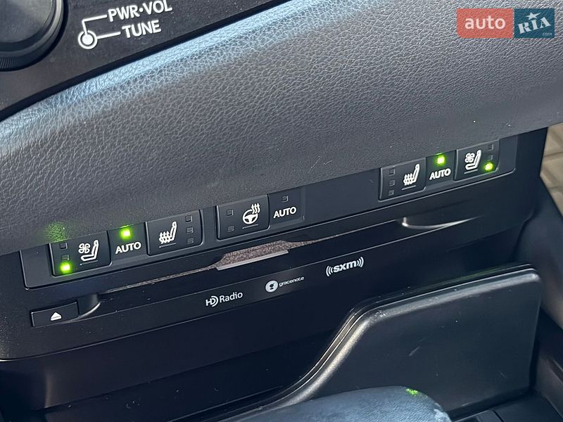 Седан Lexus ES 2019 в Харкові