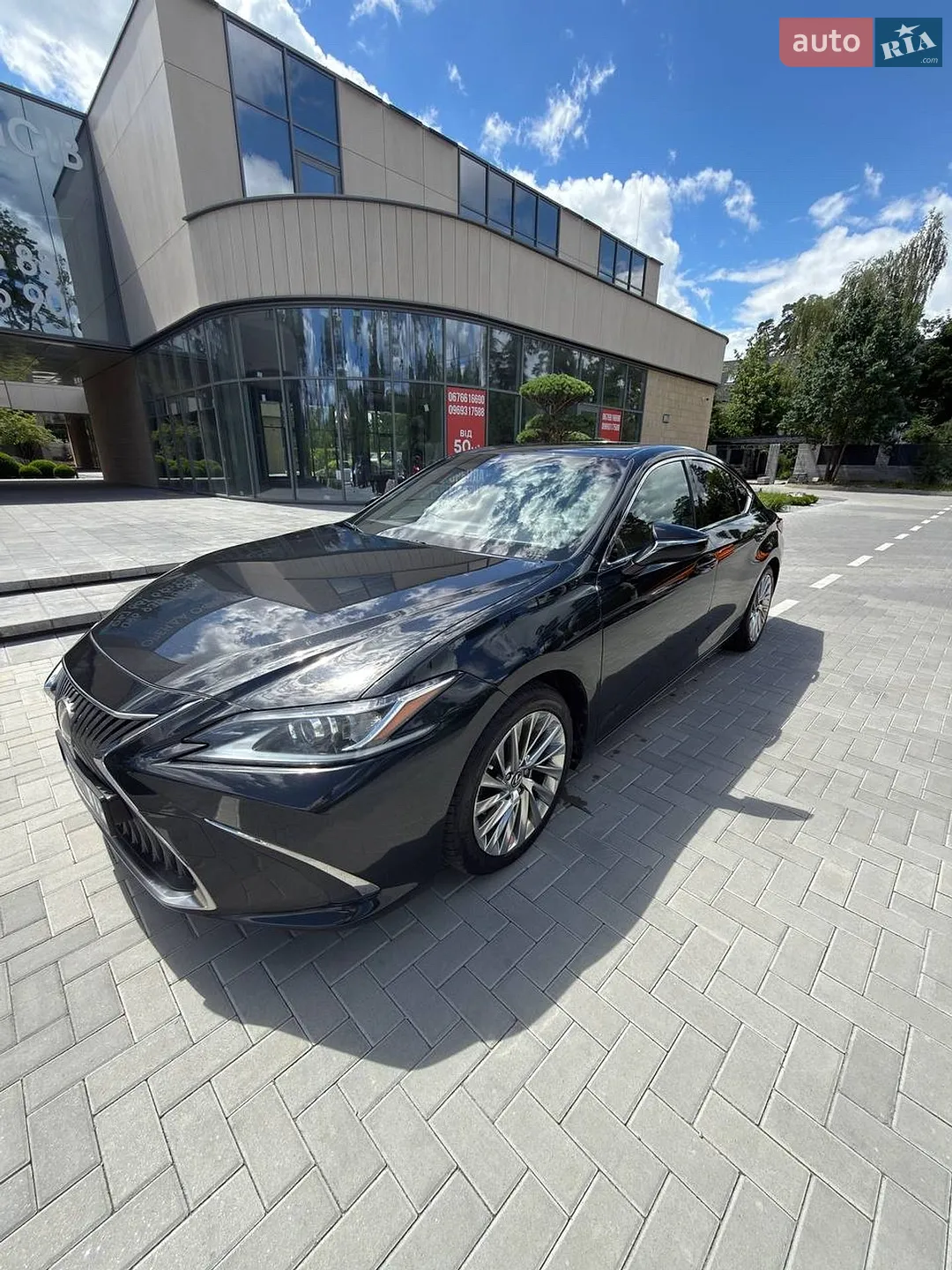 2019 Lexus ES - мініатюра 11