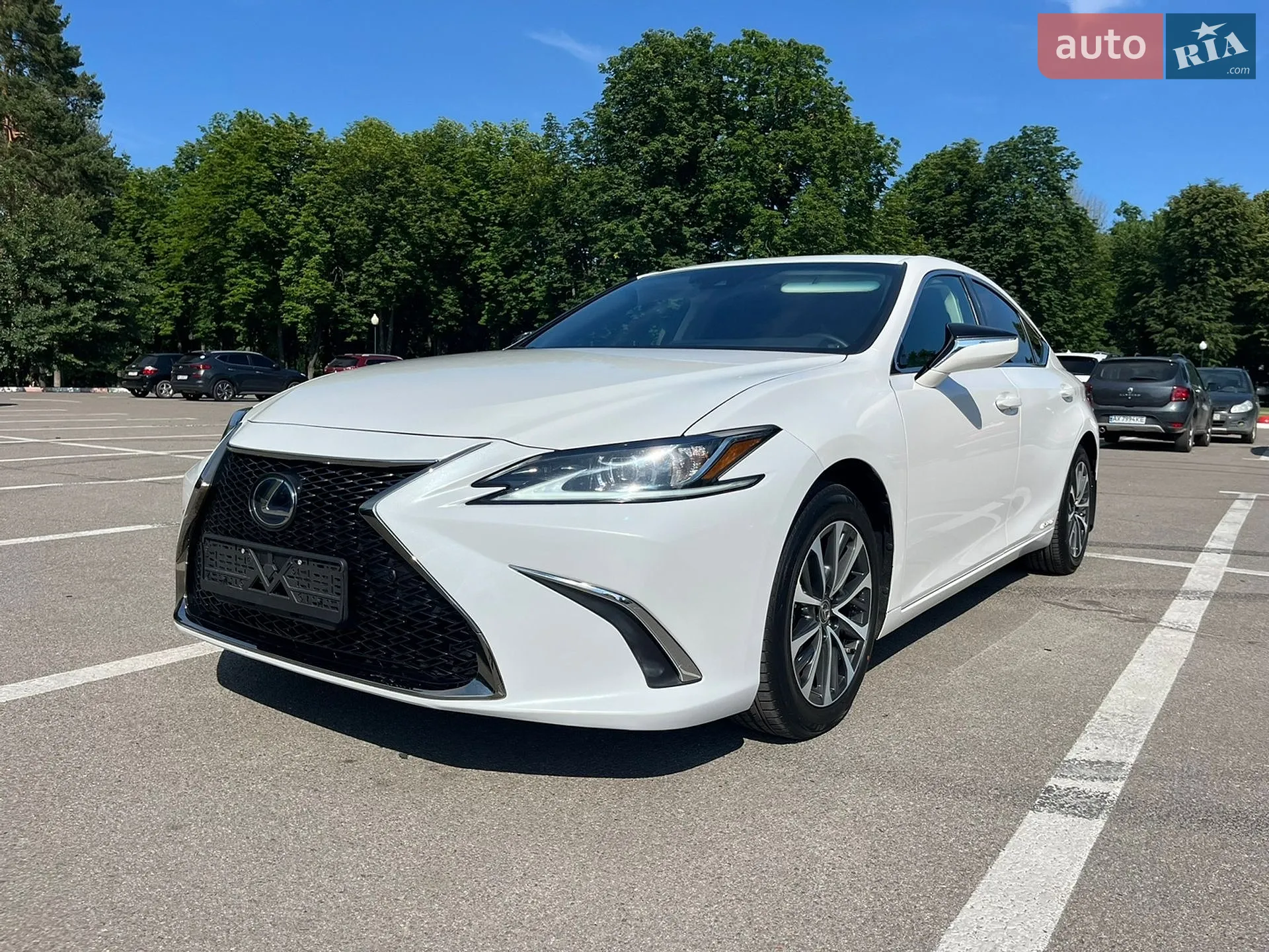 2022 Lexus ES - фото 1