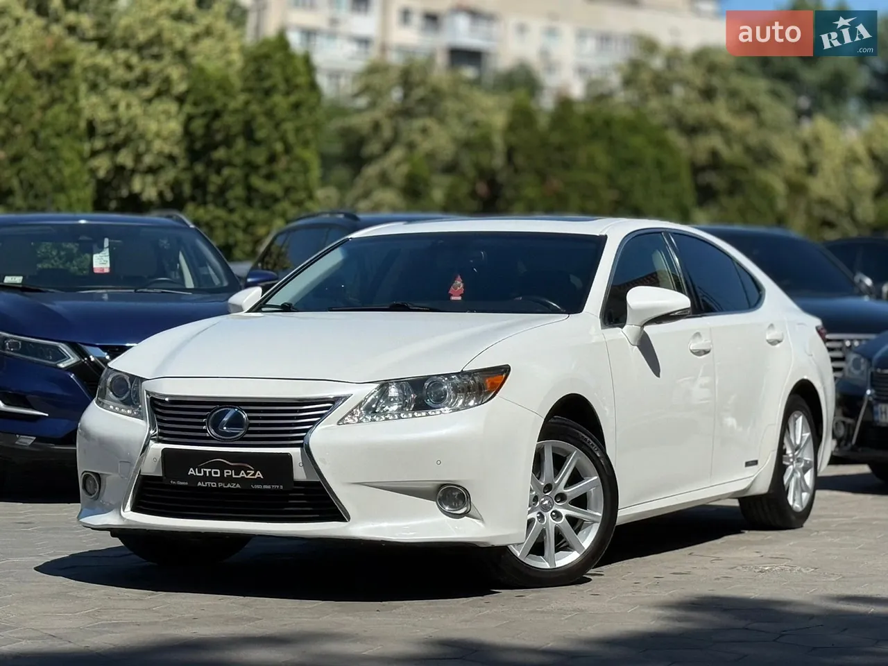 2014 Lexus ES - мініатюра 15