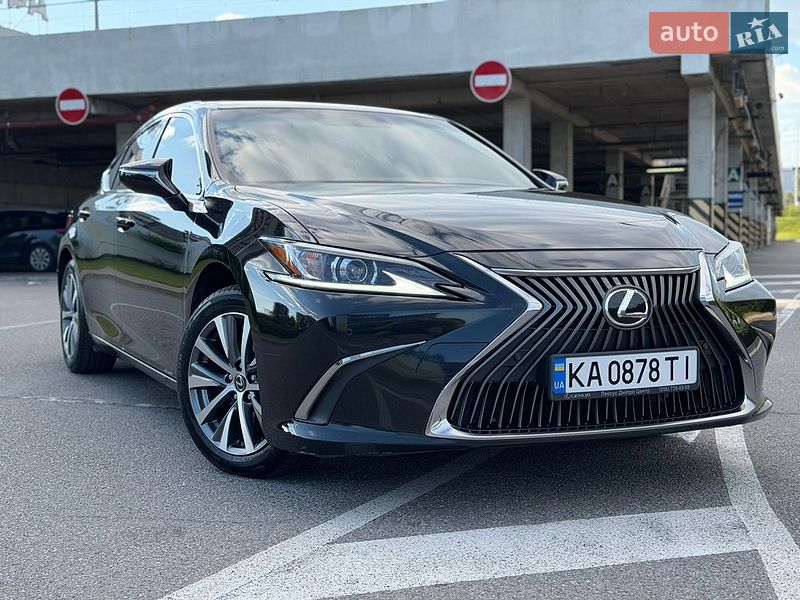 Седан Lexus ES 2019 в Києві