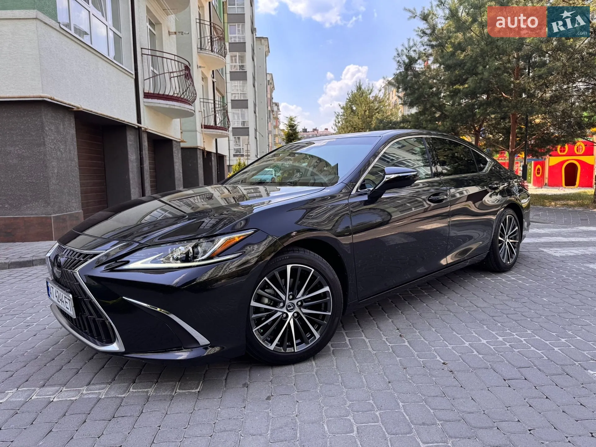 2025 Lexus ES - мініатюра 3