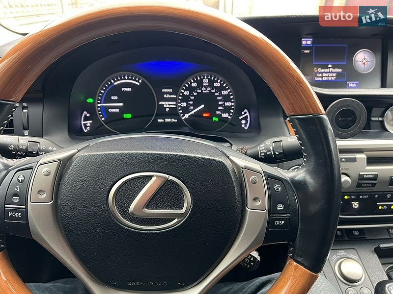 Седан Lexus ES 2012 в Дніпрі