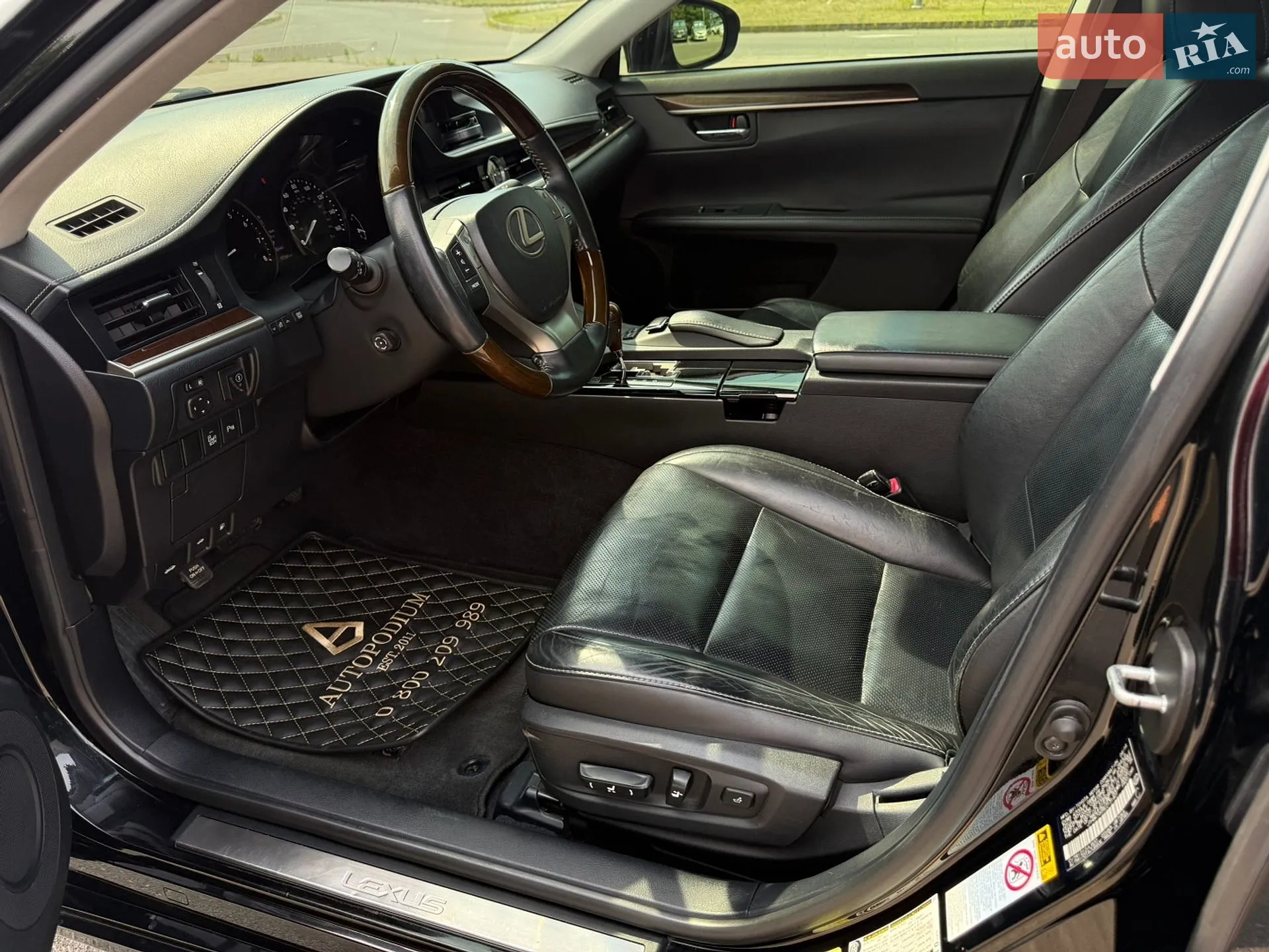 2014 Lexus ES - мініатюра 16