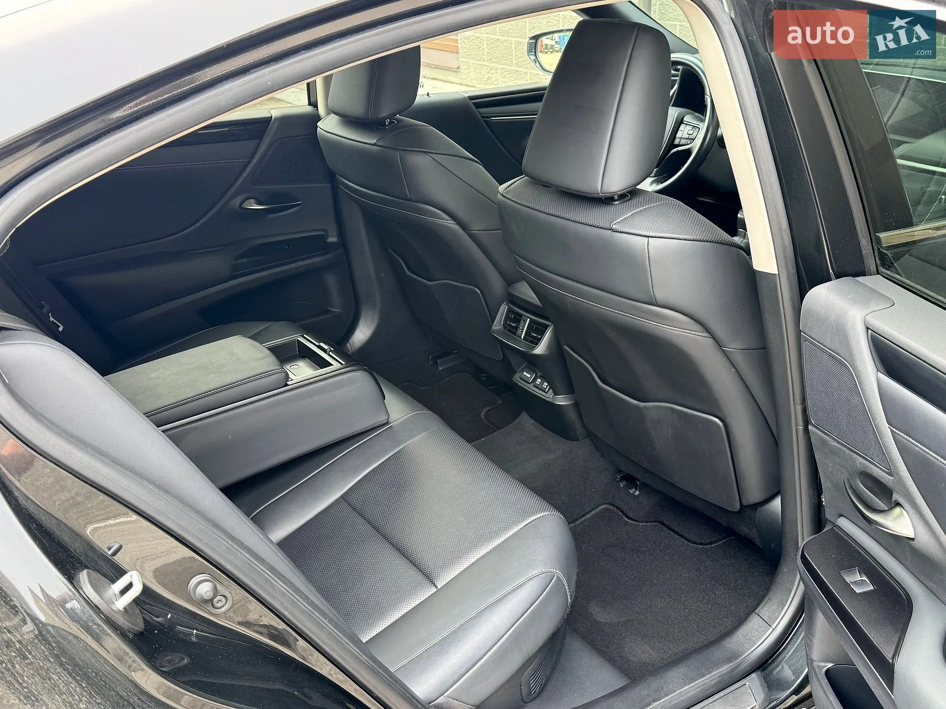 2021 Lexus ES - мініатюра 17