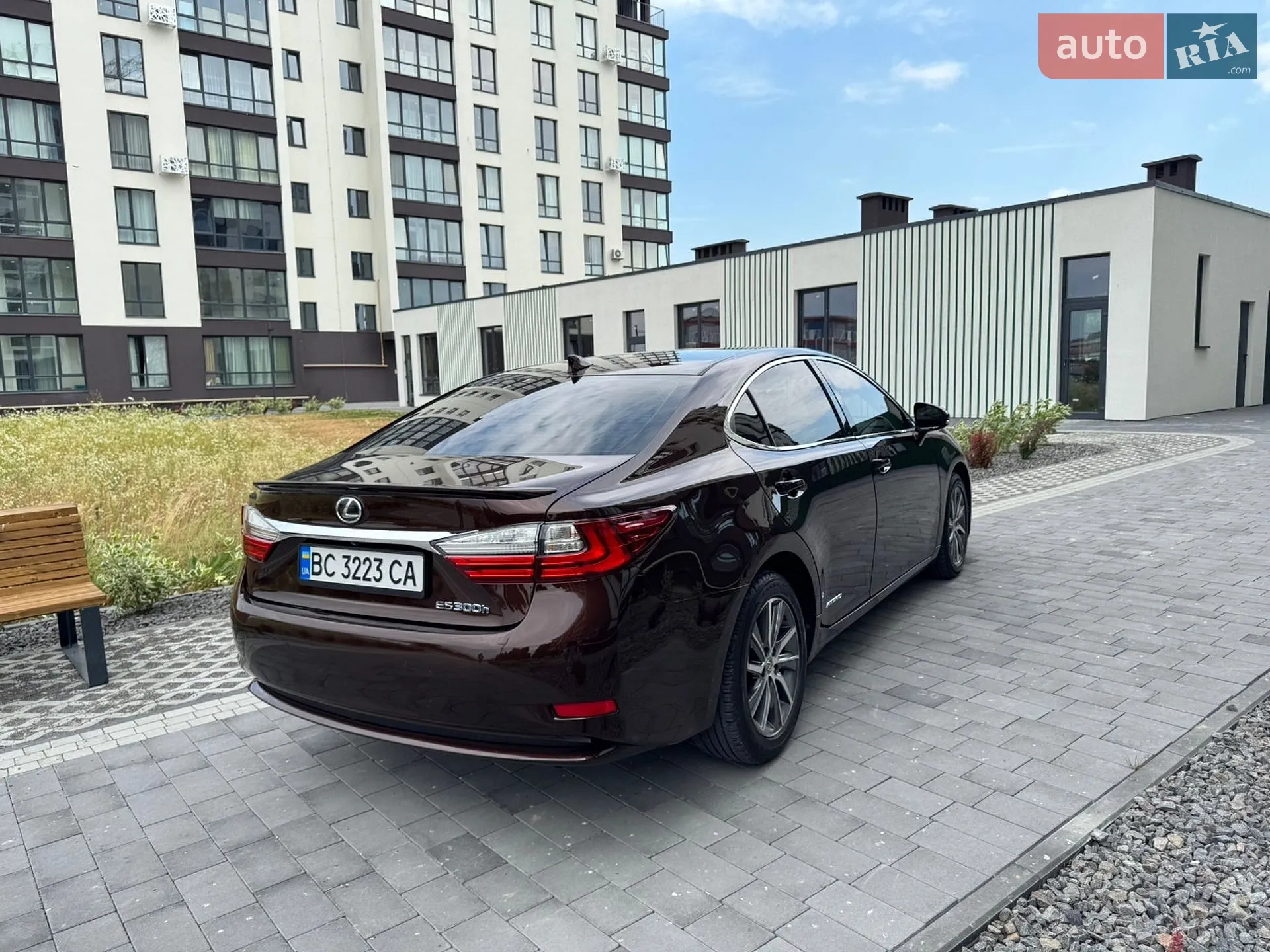 2015 Lexus ES - мініатюра 18