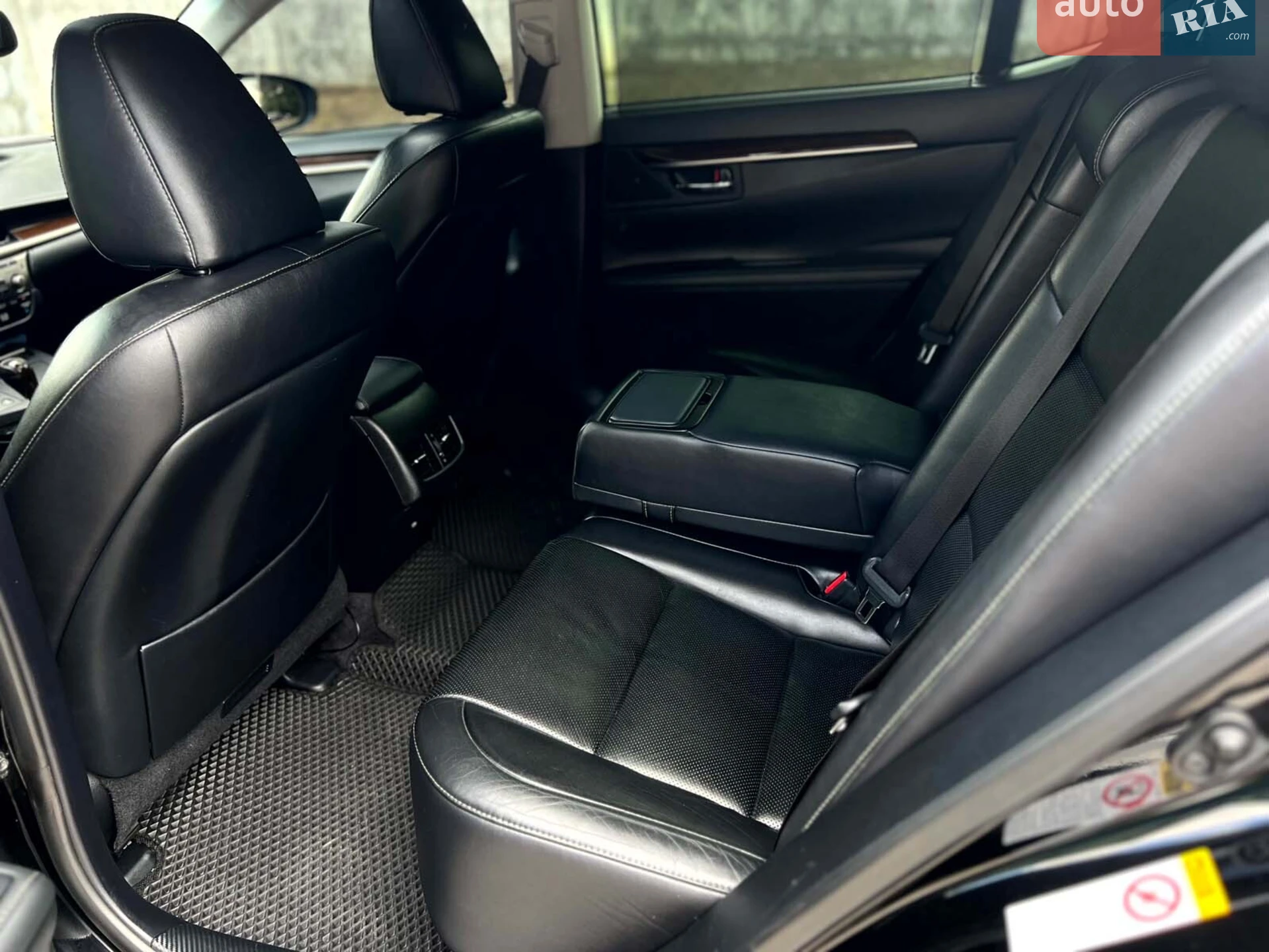 2015 Lexus ES - мініатюра 23
