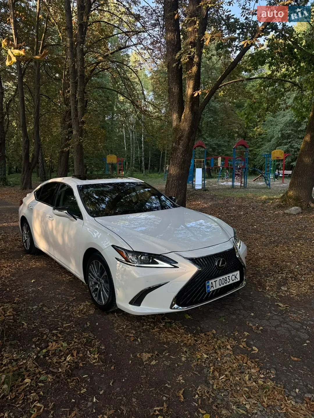 2020 Lexus ES - мініатюра 4