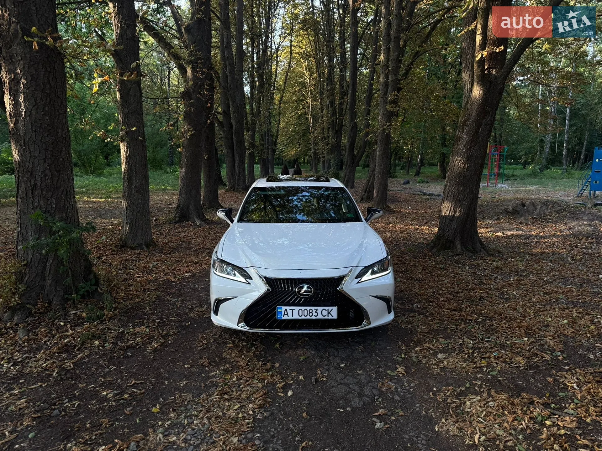 2020 Lexus ES - мініатюра 21