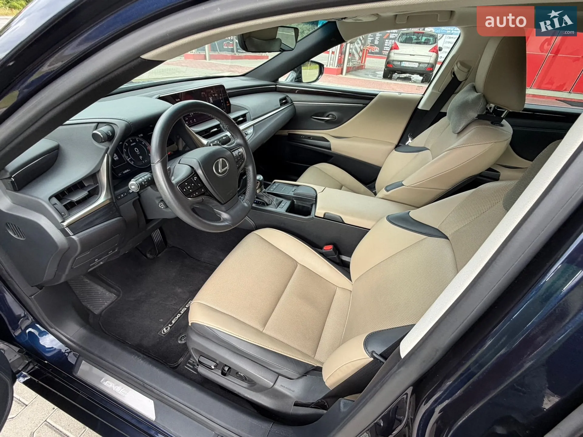 2021 Lexus ES - мініатюра 19