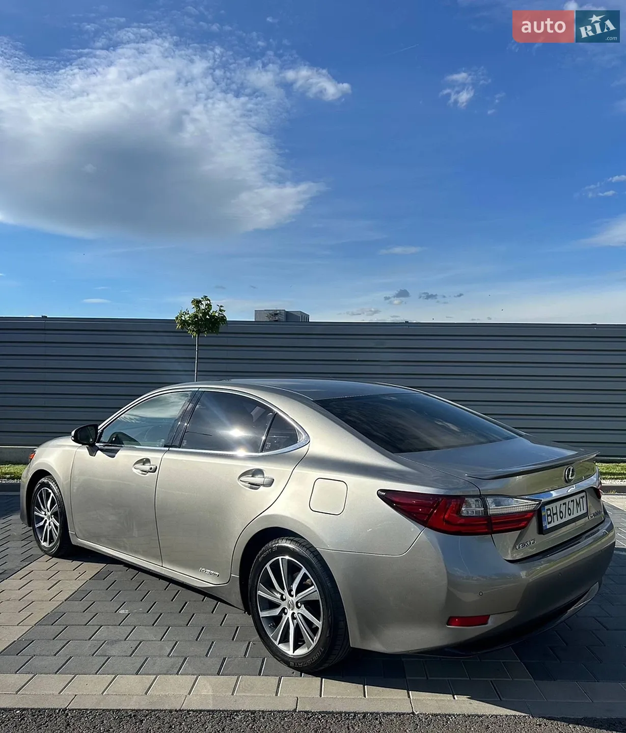 2016 Lexus ES - мініатюра 8
