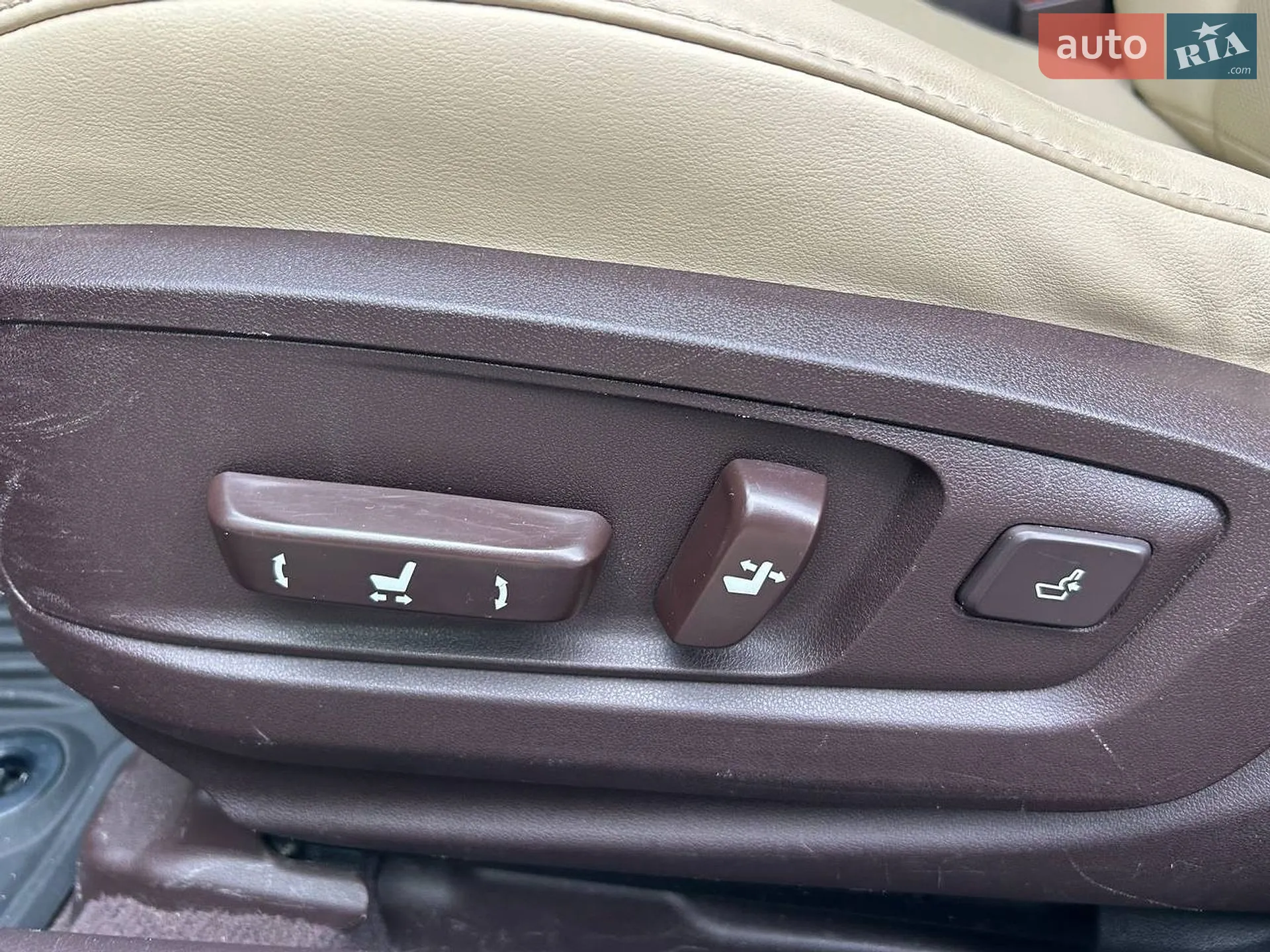 2015 Lexus ES - мініатюра 17
