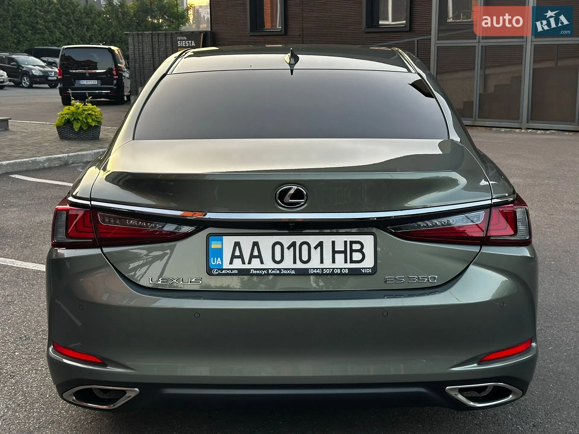 2019 Lexus ES - мініатюра 13