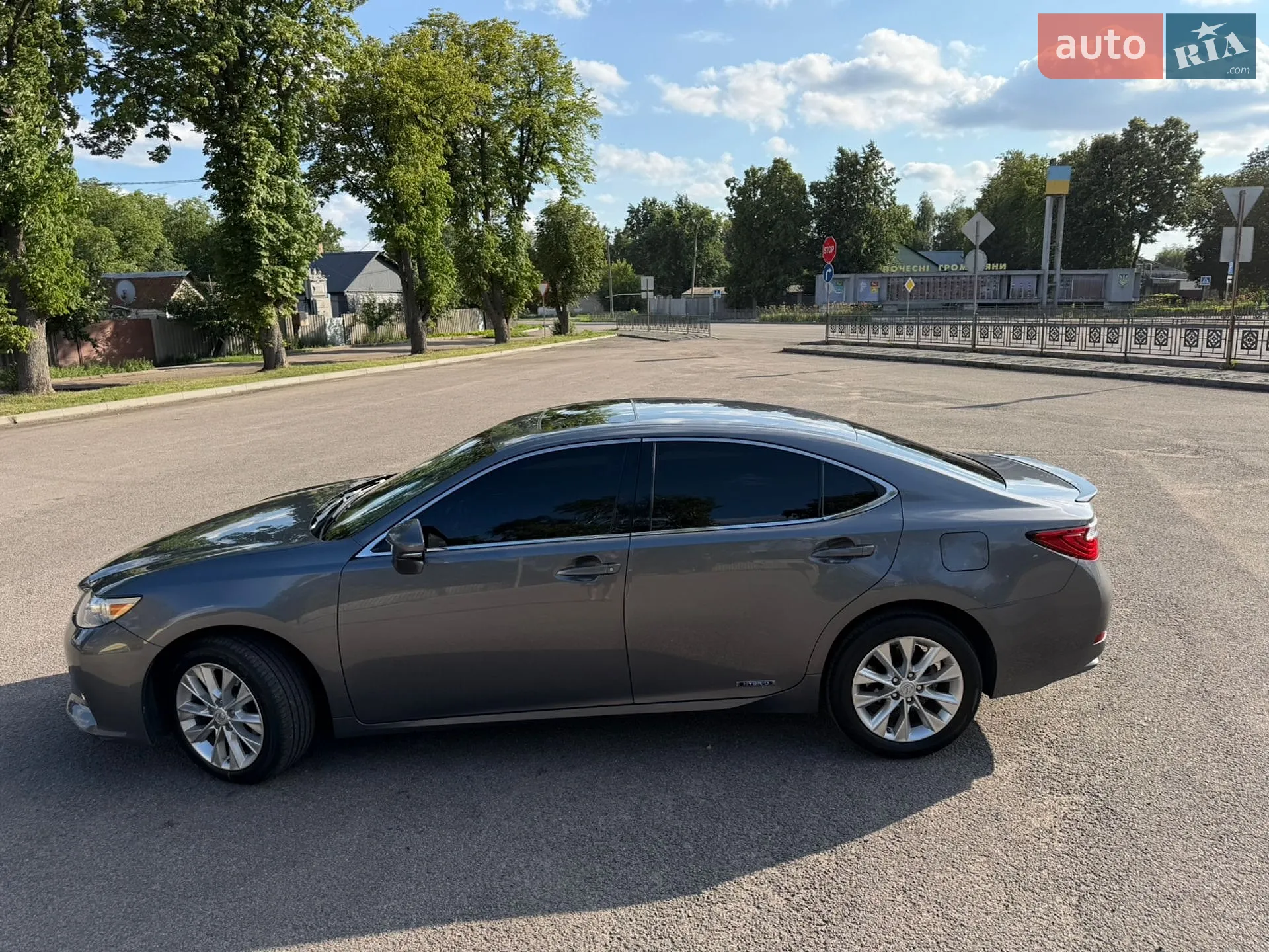 2015 Lexus ES - мініатюра 9