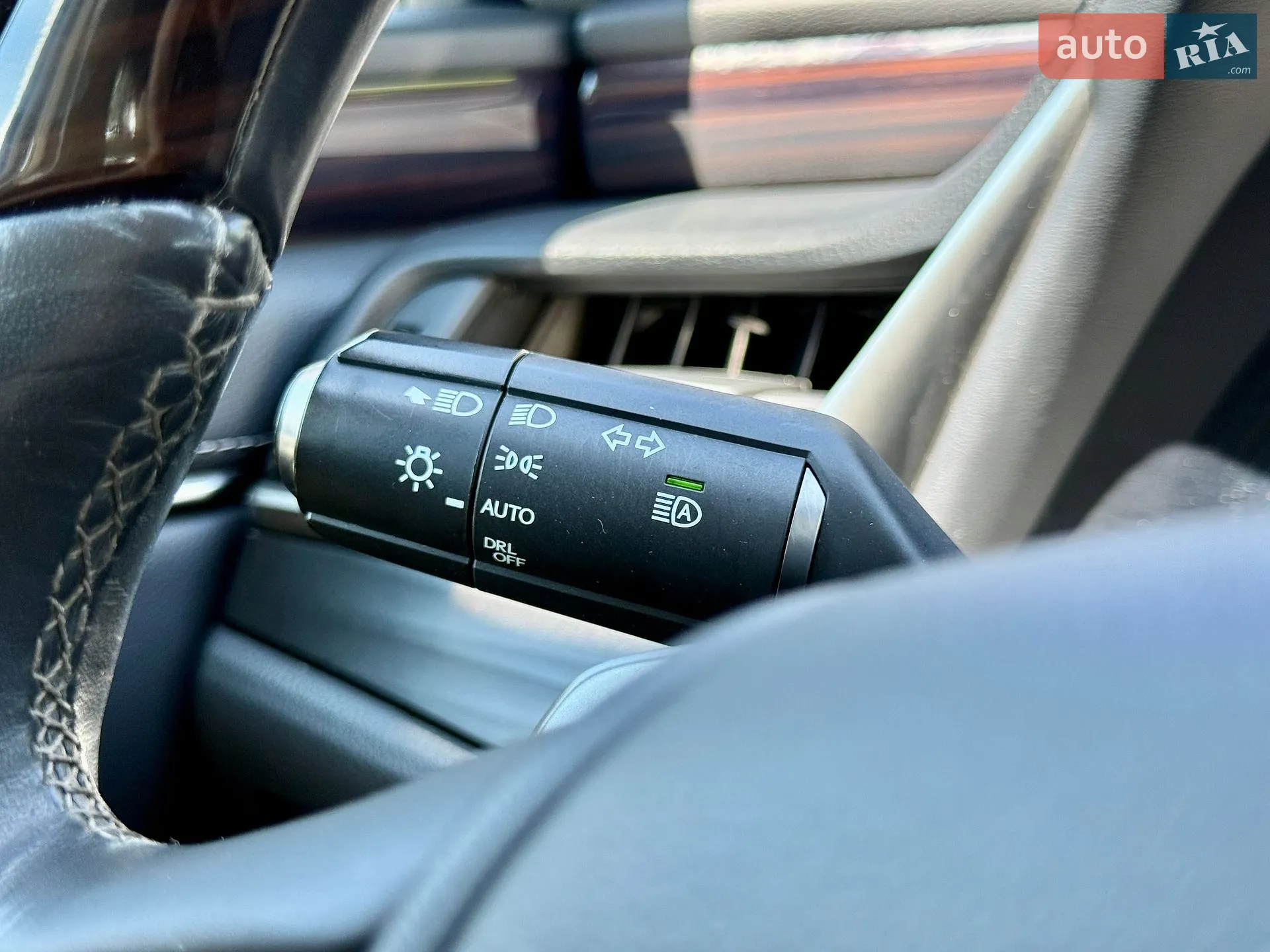 2018 Lexus ES - мініатюра 23