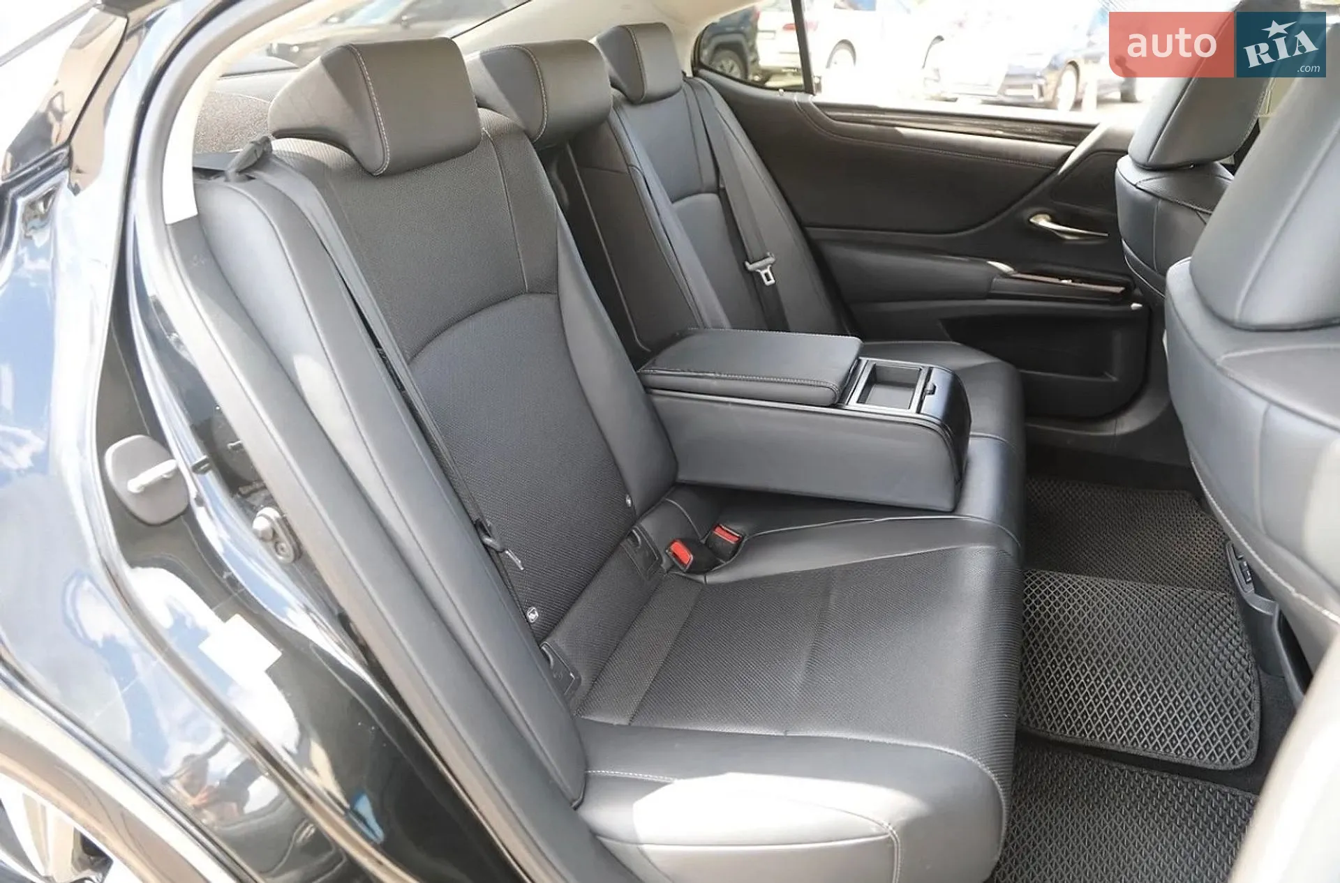2018 Lexus ES - мініатюра 8