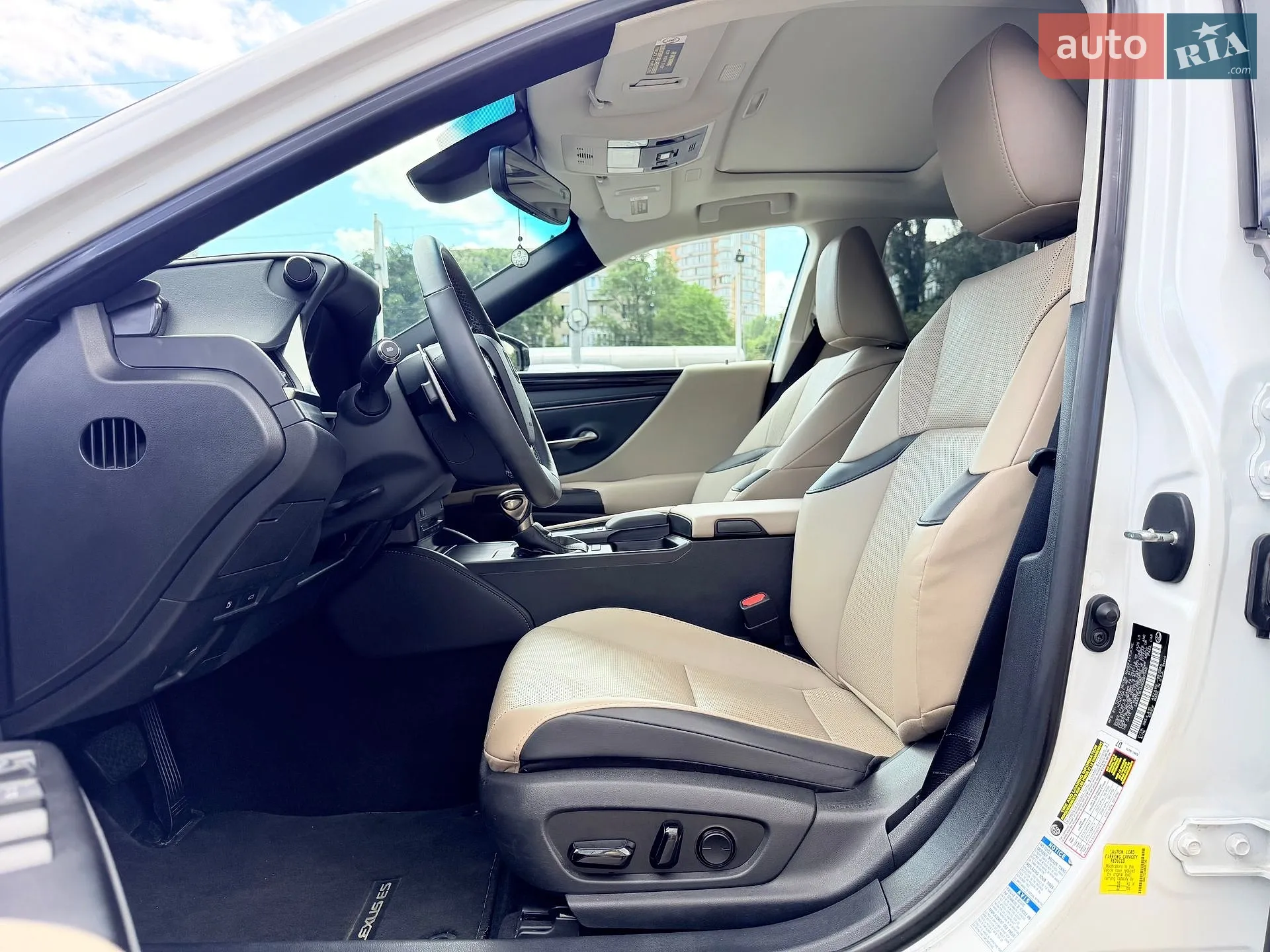 2021 Lexus ES - мініатюра 15