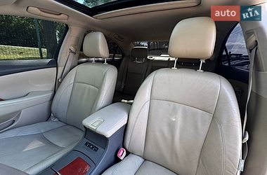 Седан Lexus ES 2007 в Умані