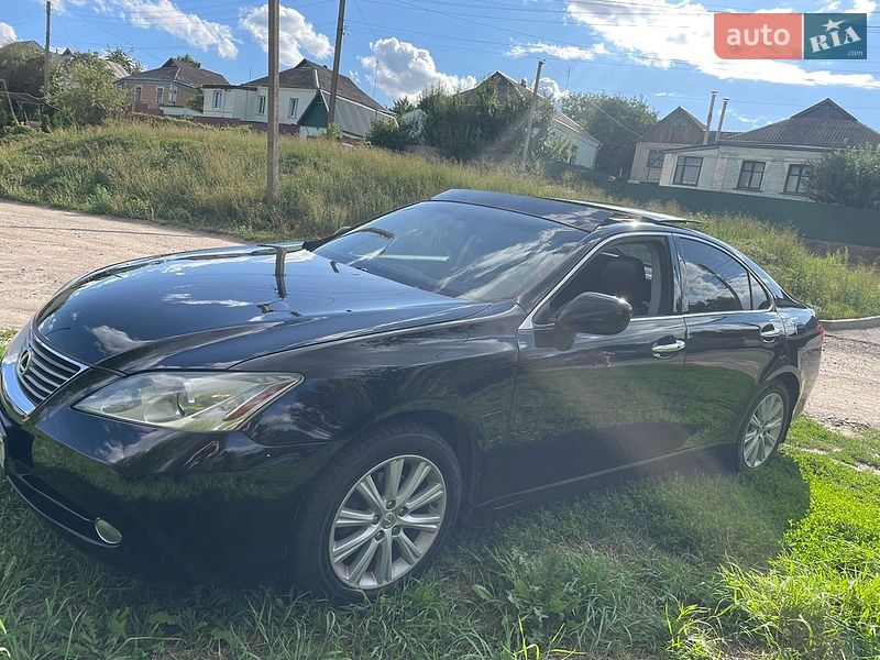 Lexus ES, фото из объявления