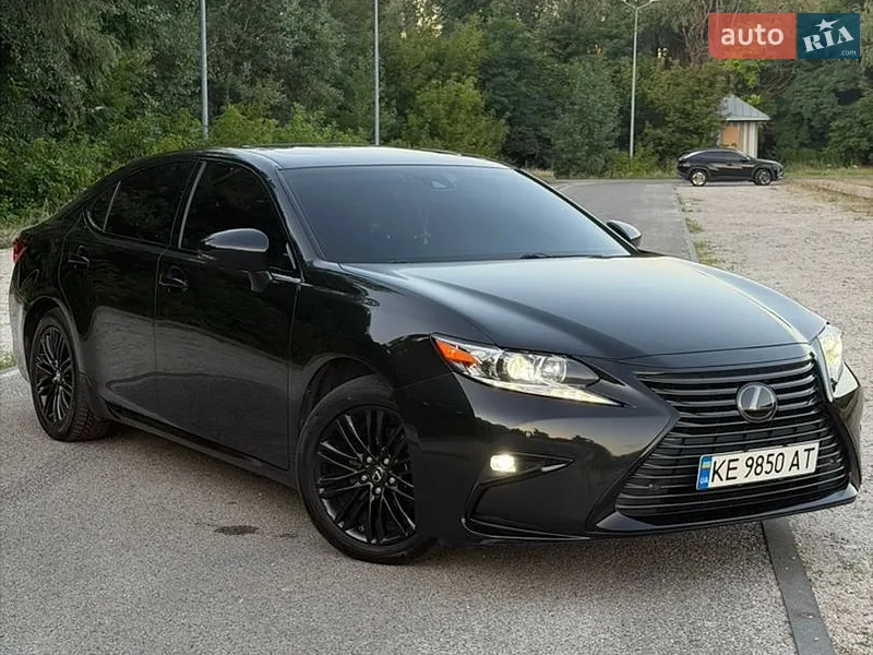 Lexus ES 2017
