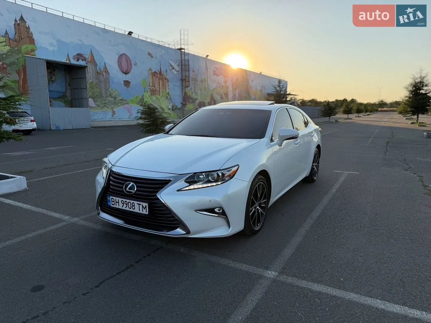 2017 Lexus ES - фото 1