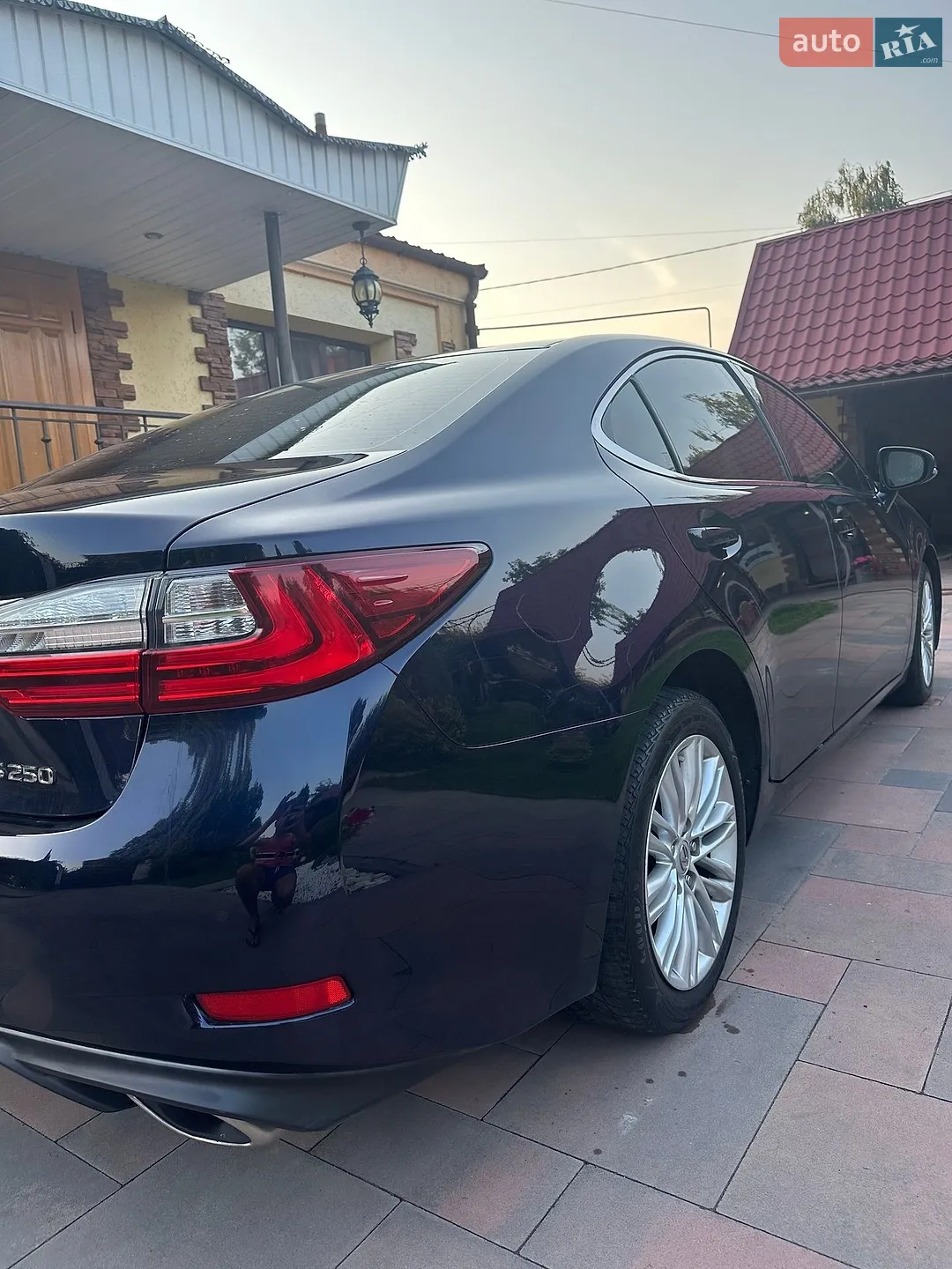 2016 Lexus ES - мініатюра 5