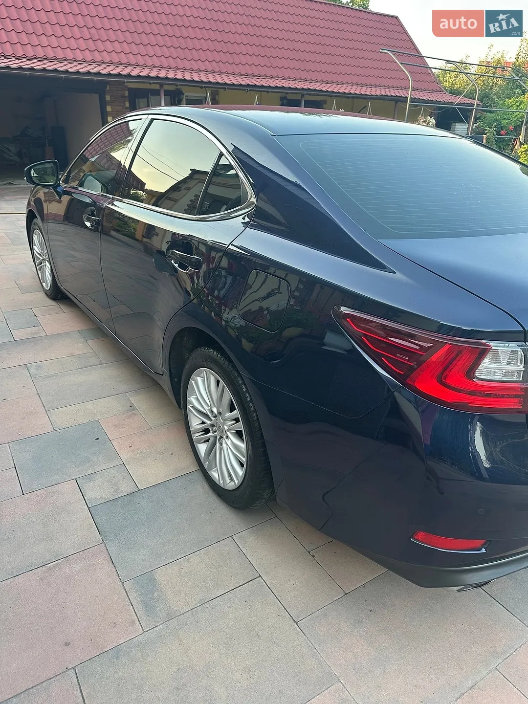 2016 Lexus ES - мініатюра 3