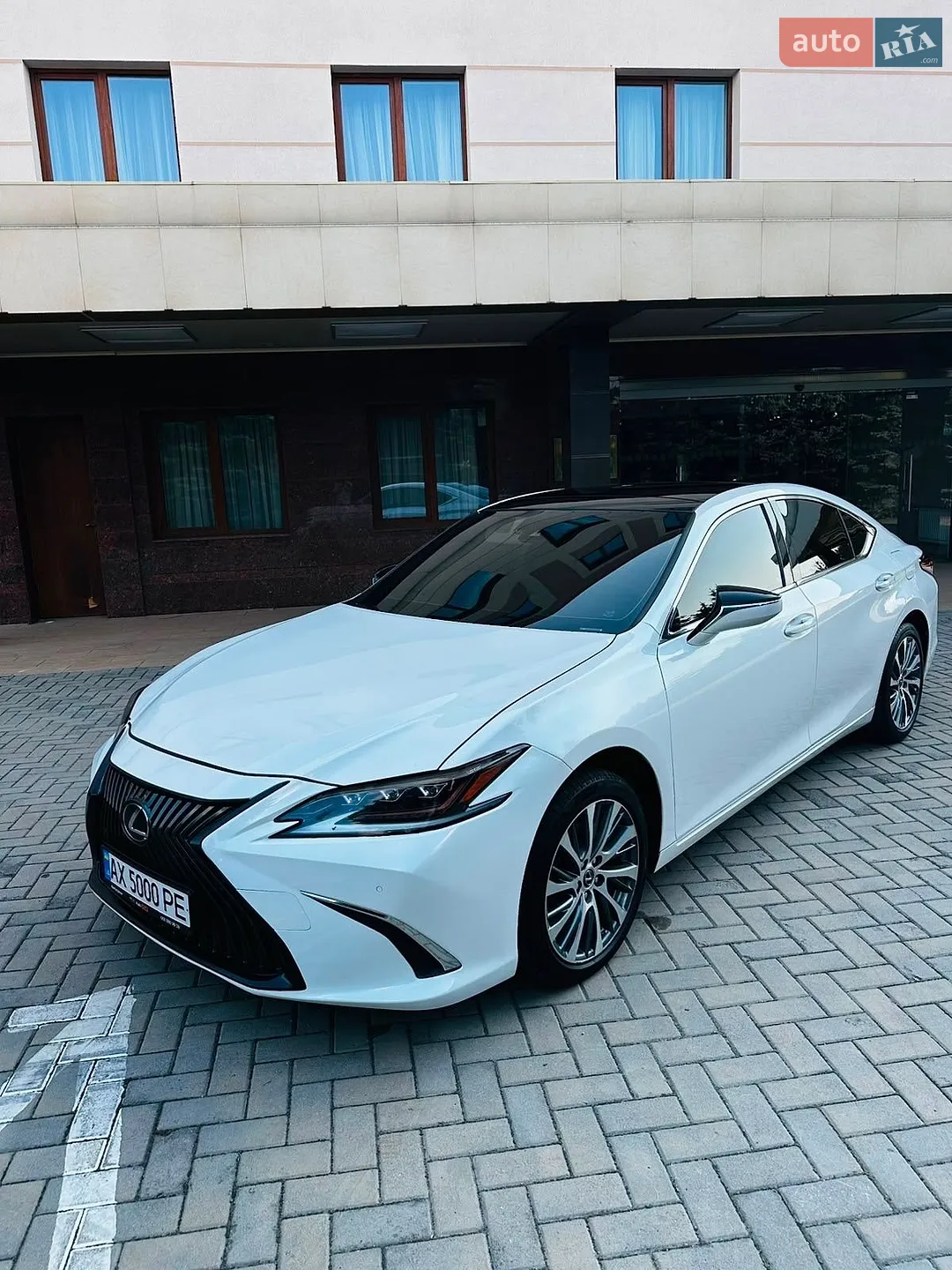 2018 Lexus ES - мініатюра 2
