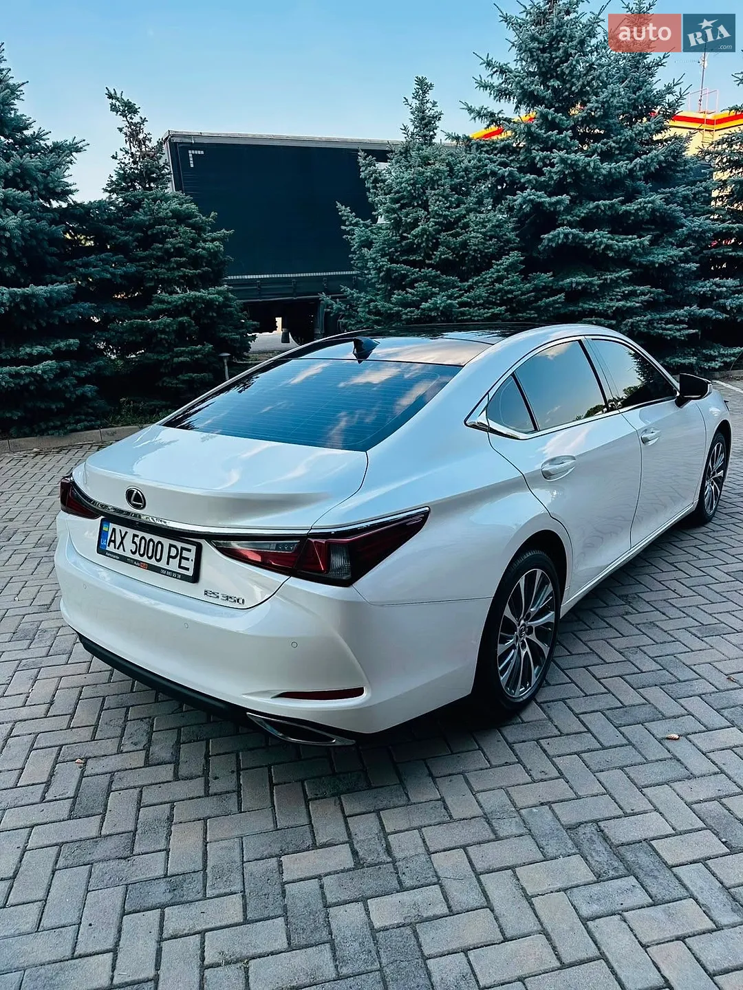 2018 Lexus ES - мініатюра 8