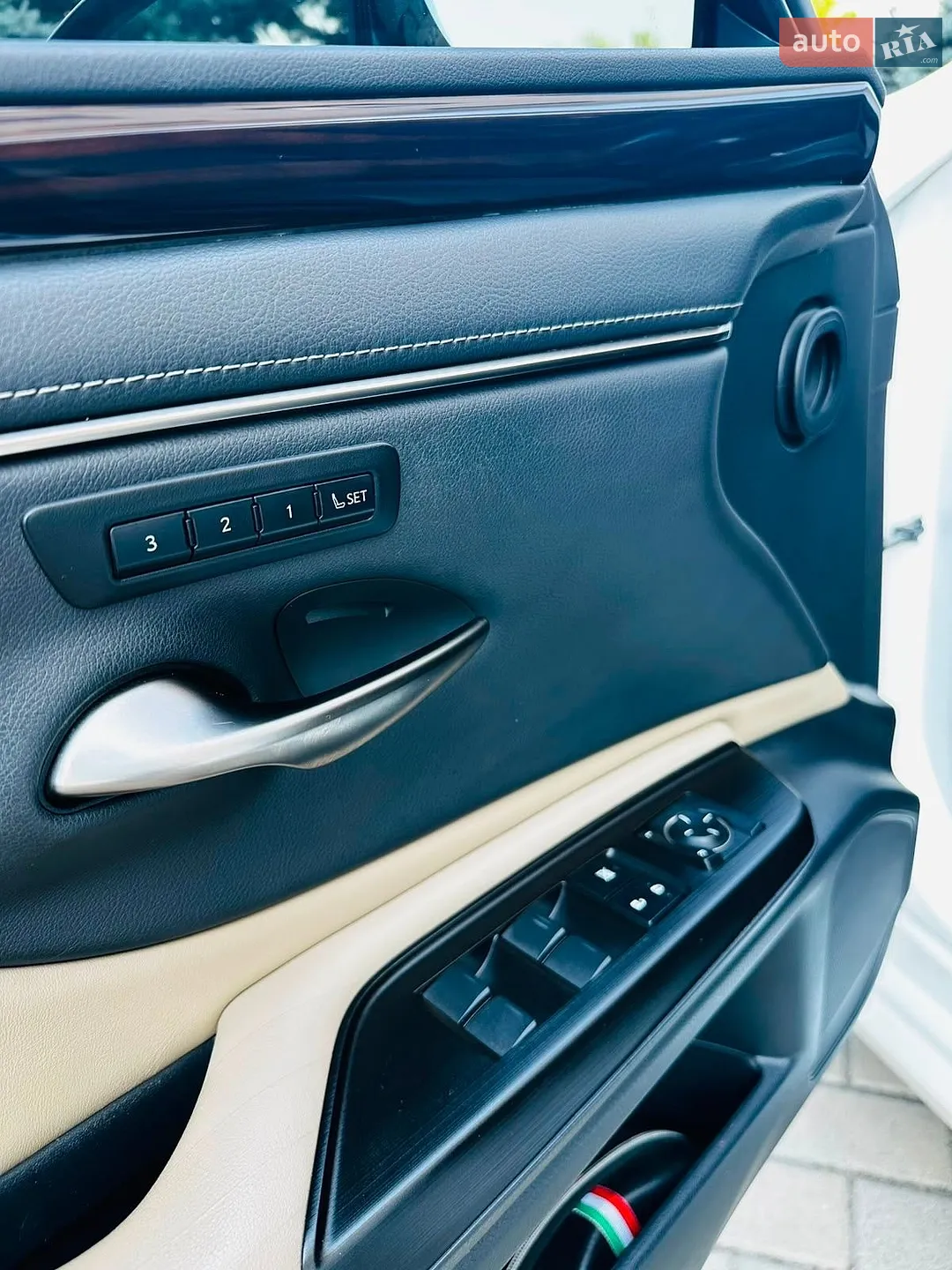 2018 Lexus ES - мініатюра 14