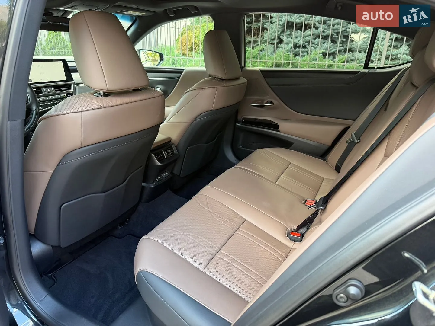 2025 Lexus ES - мініатюра 32