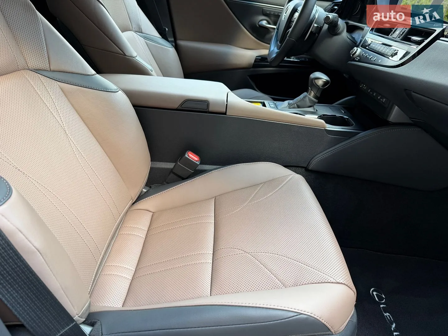 2025 Lexus ES - мініатюра 46